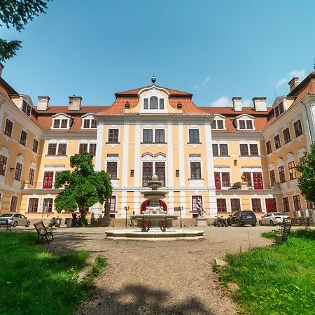 Zamek D'Este Chlum u Trebone Exterior photo